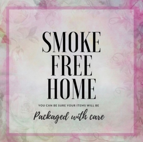 Welcome to the Closet! - Picture 5 of 16